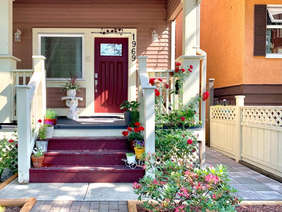 Private Guest Suite 10Mins To Downtown - King Bed - Bathtub - Free Parking Vancouver Dış mekan fotoğraf